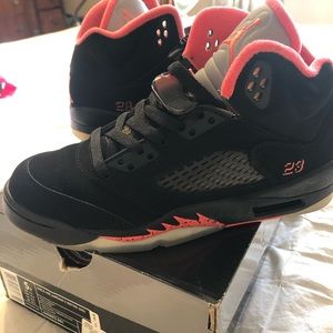 Air Jordan 5 Retro Black Alarming (GS)